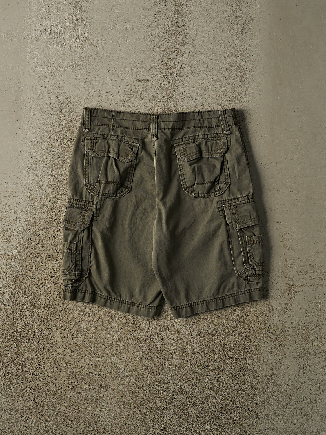 Vintage Y2K Green Union Bay Cargo Shorts (32x10.5)