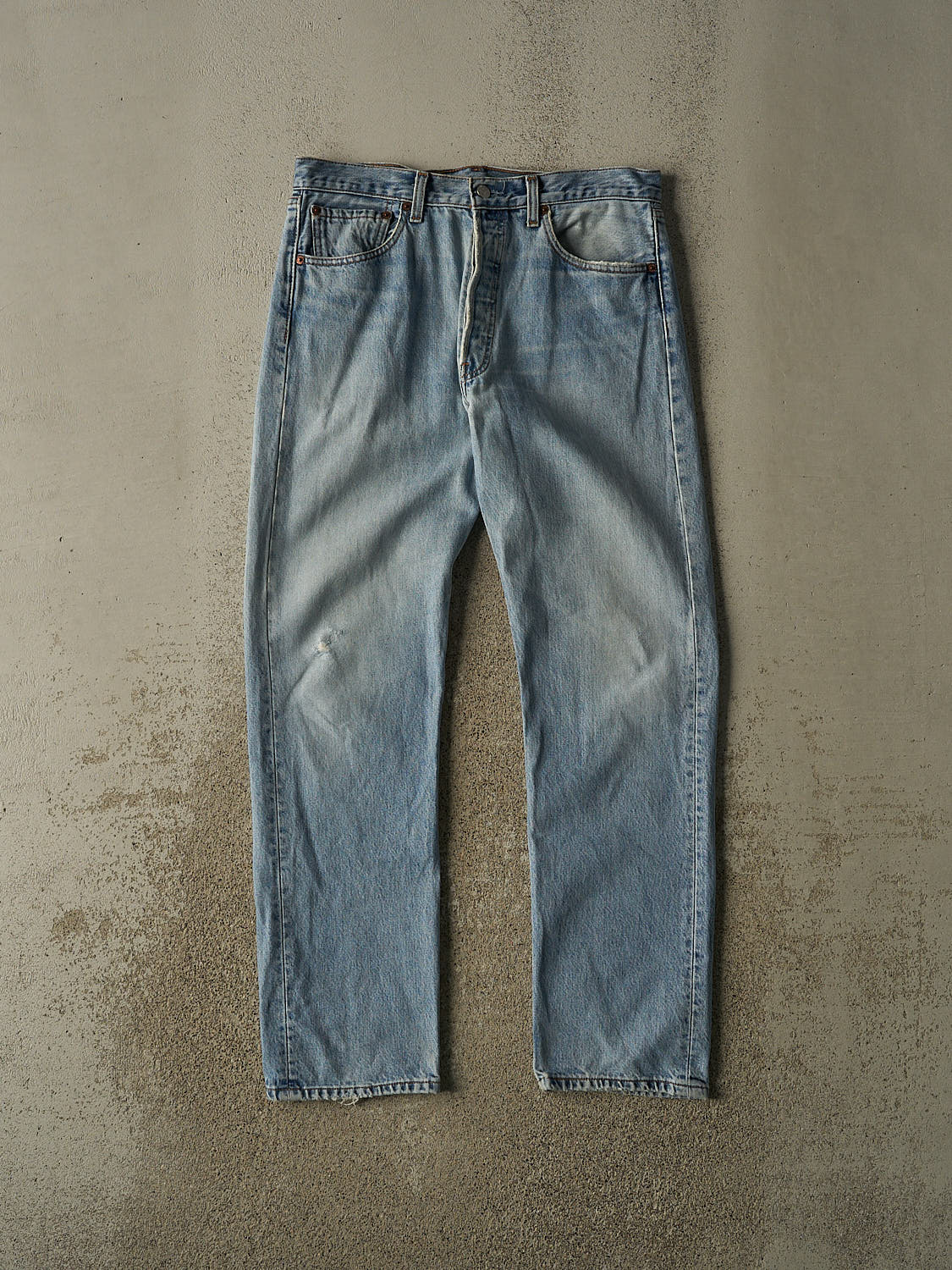 Vintage 90s Light Wash Levi's 501 Jeans (32x31)