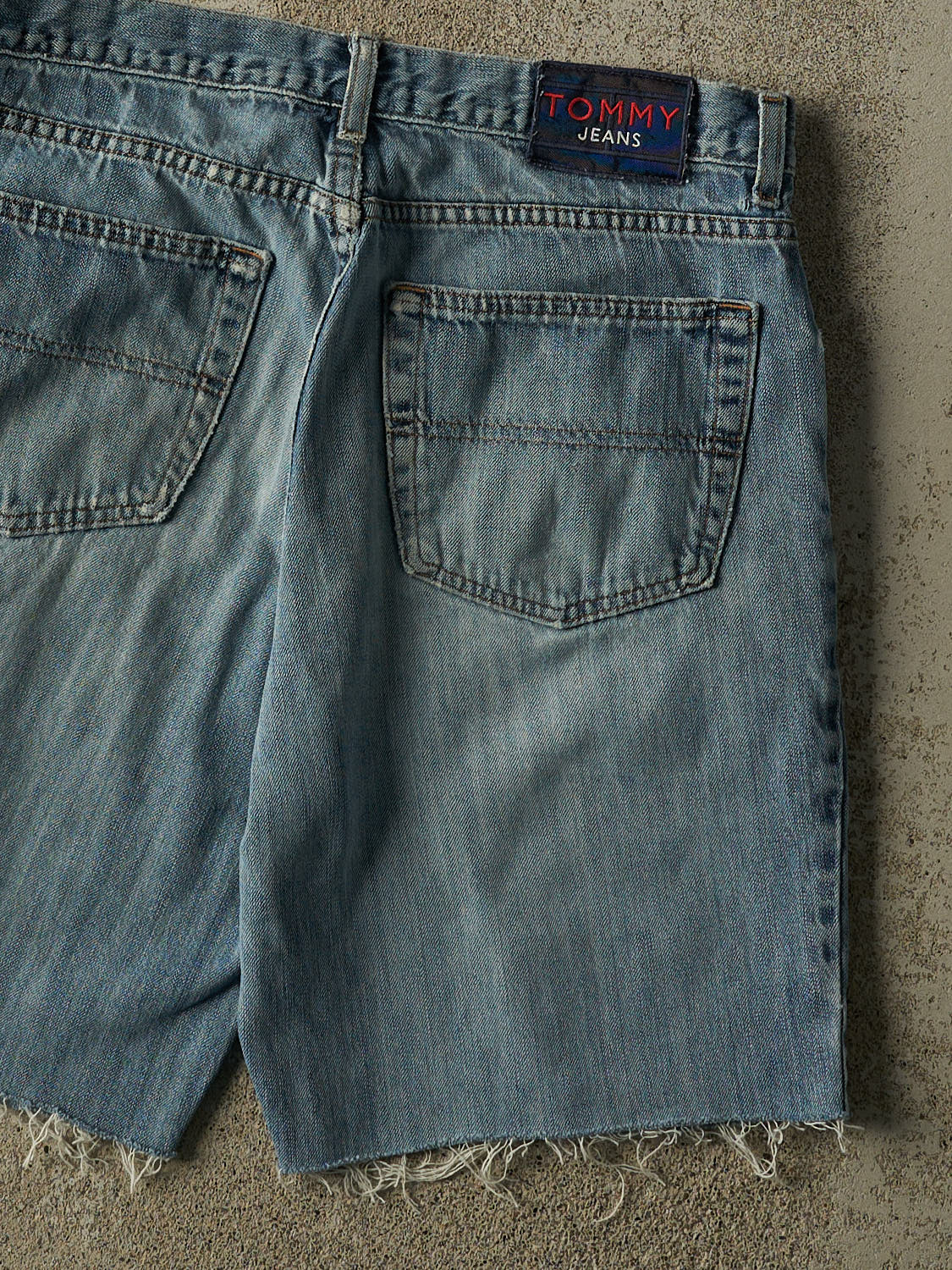Vintage 90s Mid Wash Tommy Hilfiger Cut Off Jean Shorts (33x9)