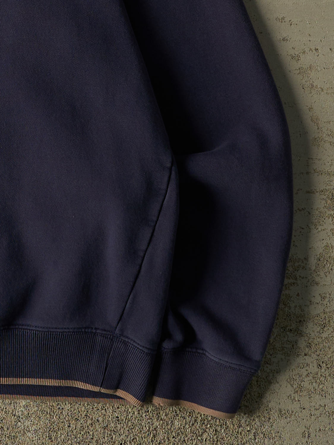 Vintage 90s Navy Blue Fish Embroidered Crewneck (M/L)