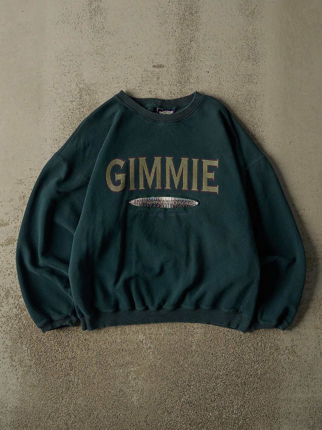 Vintage 90s Green Gimmie International Embroidered Crewneck (M)
