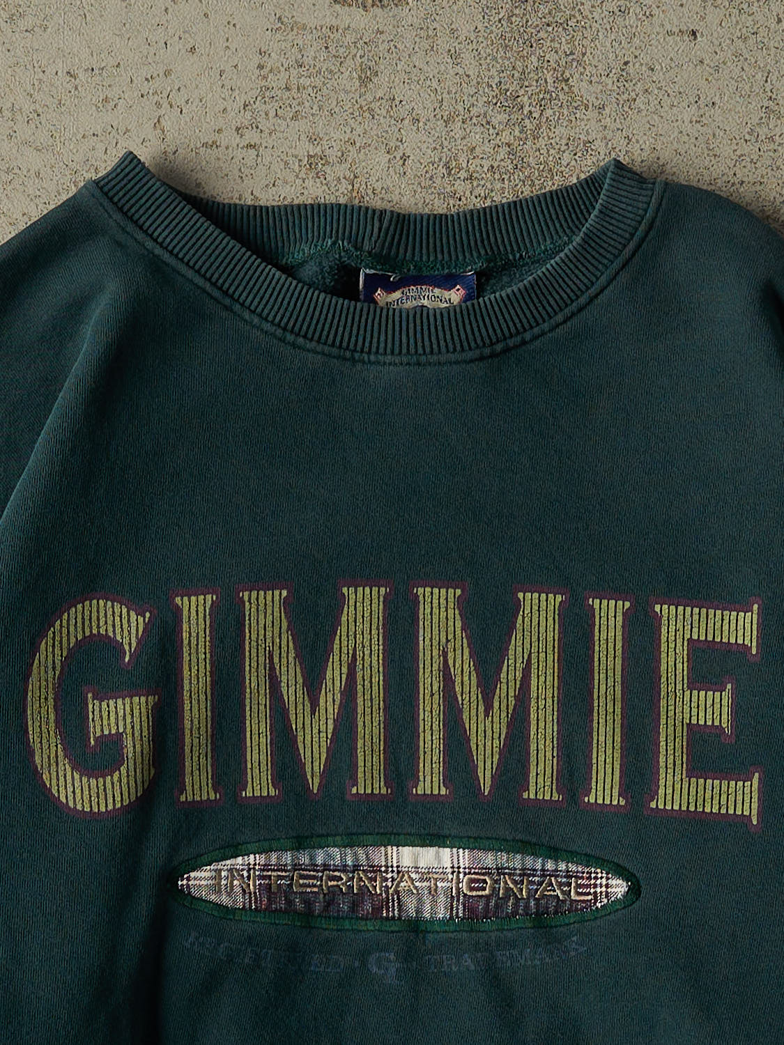 Vintage 90s Green Gimmie International Embroidered Crewneck (M)