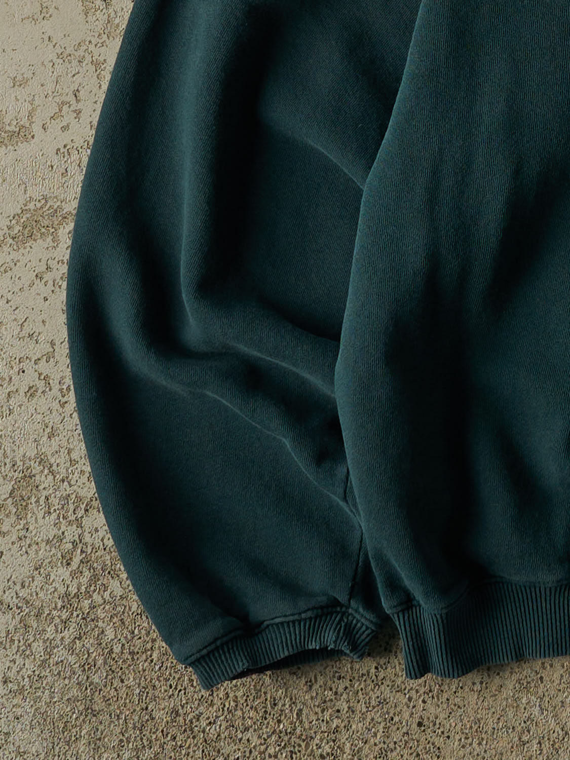 Vintage 90s Green Gimmie International Embroidered Crewneck (M)