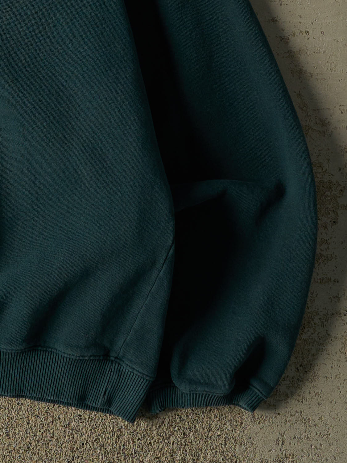 Vintage 90s Green Gimmie International Embroidered Crewneck (M)