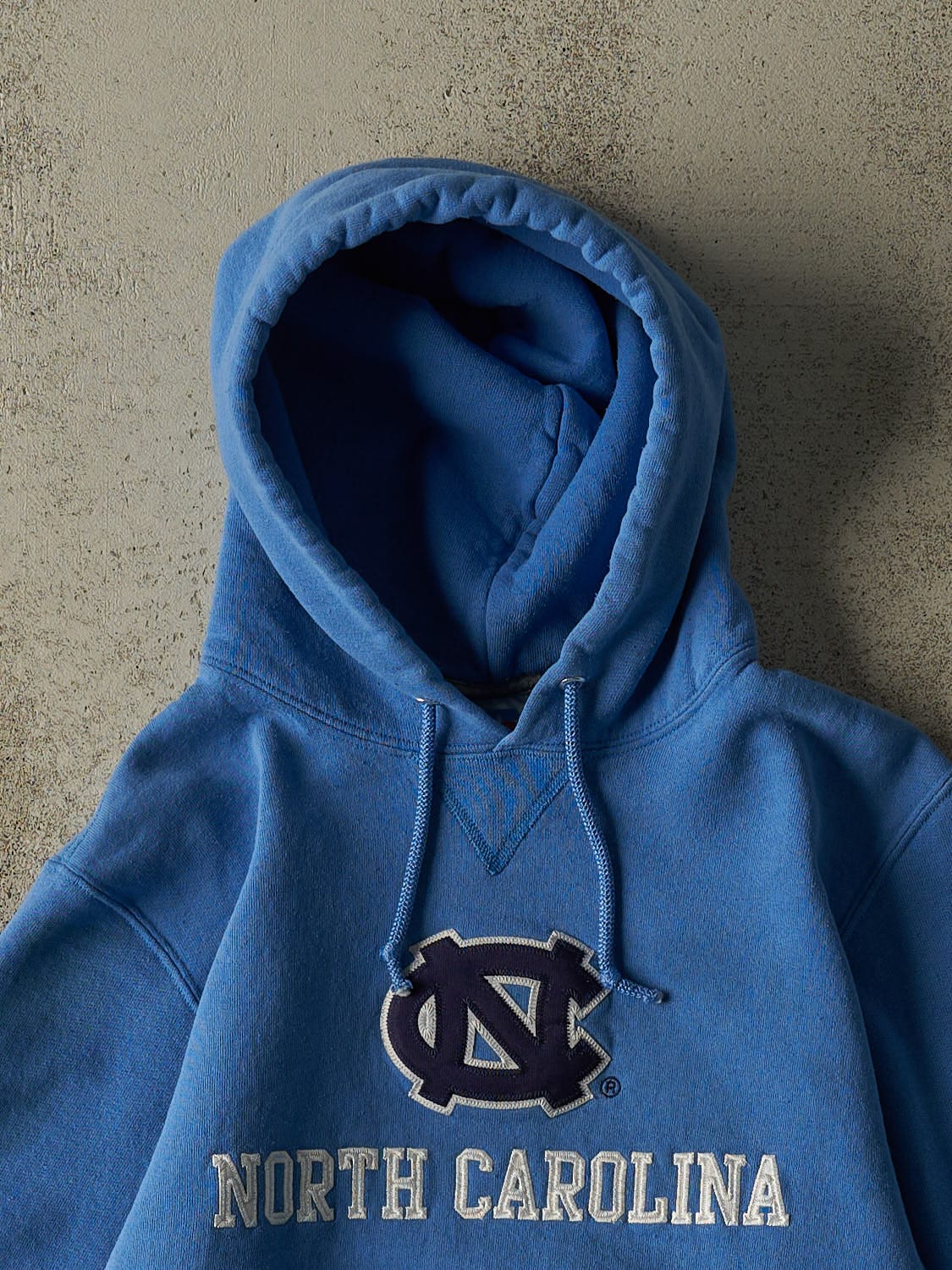 Vintage Y2K Blue Russell Athletic University of North Carolina Hoodie (S)