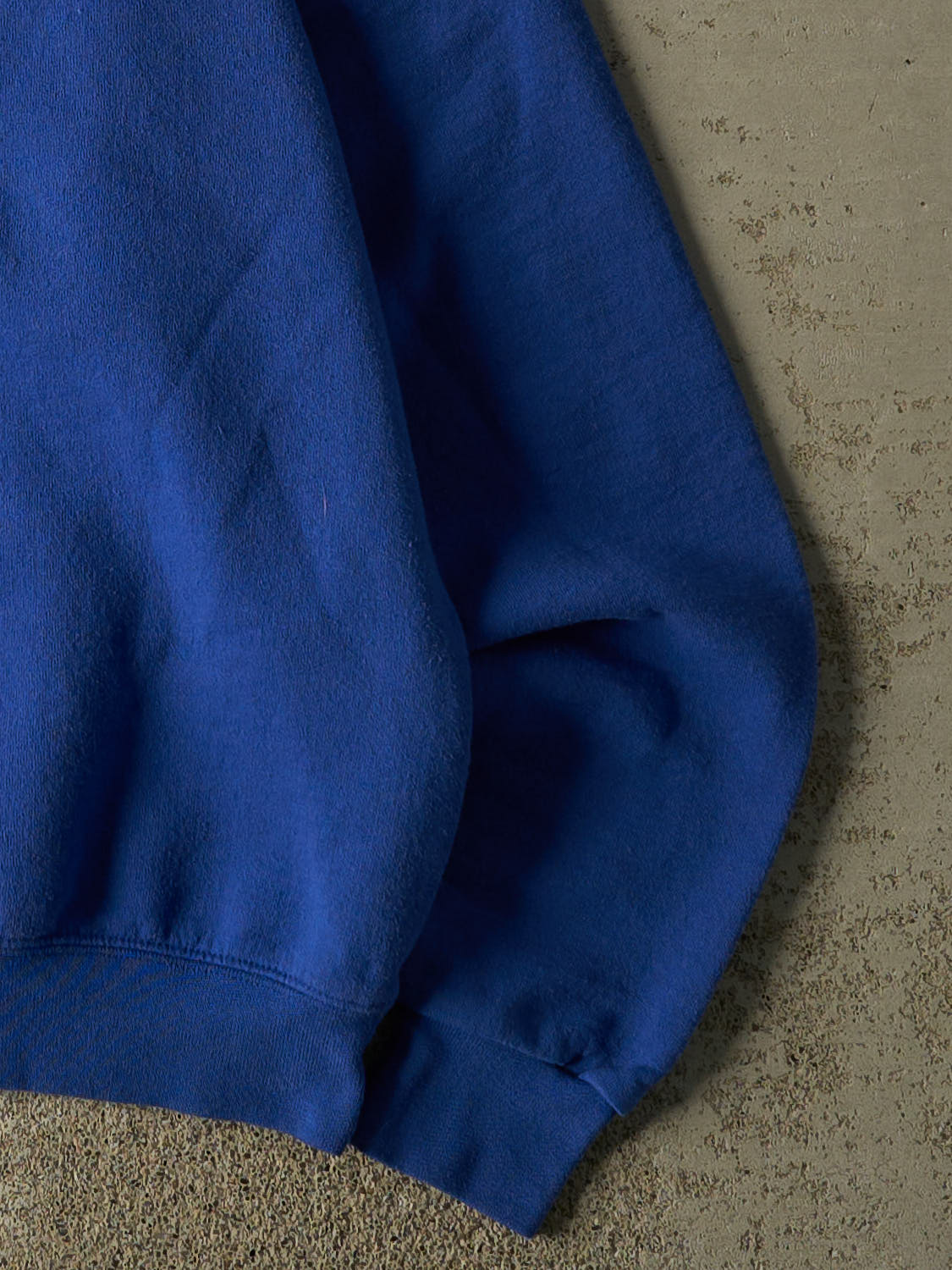 Vintage Y2K Blue Champion University of Delaware Crewneck (S)