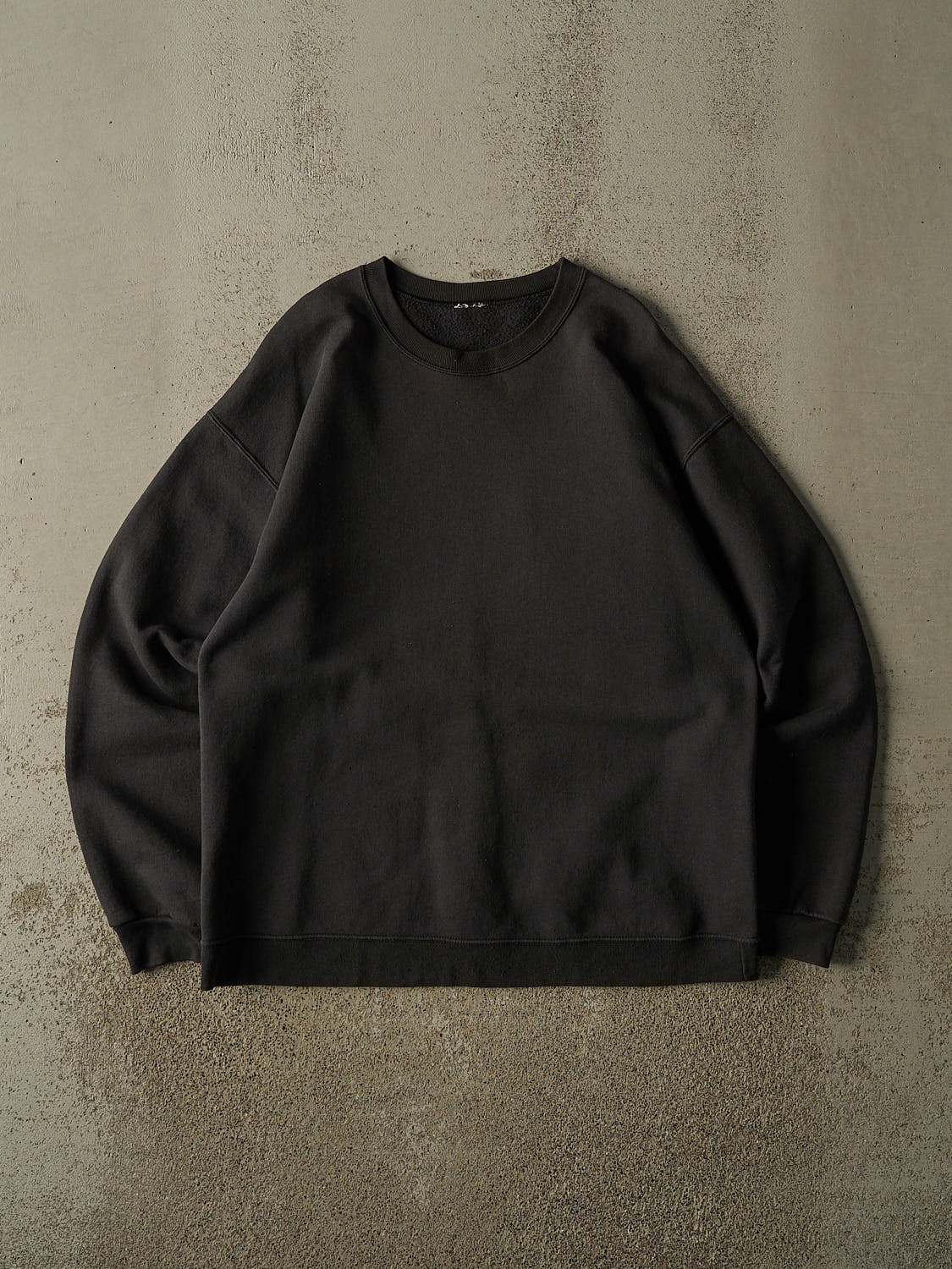 Vintage 90s Black Blank Crewneck (L)