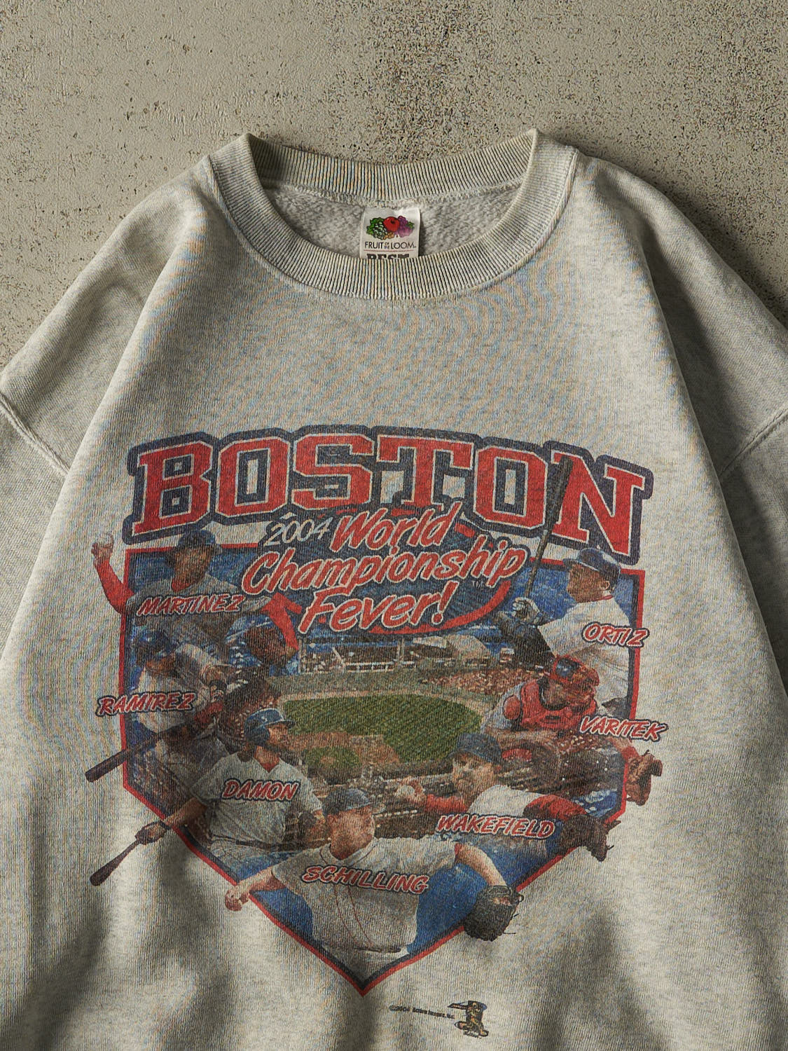 Vintage 04' Grey Boston Red Sox World Champion Crewneck (M/L)