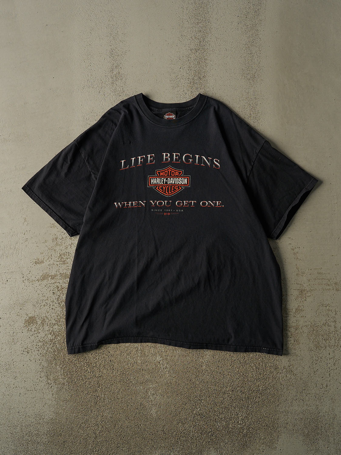 Vintage 03' Faded Black Harley Davidson Langhorne PA Tee (XXL/XXXL)