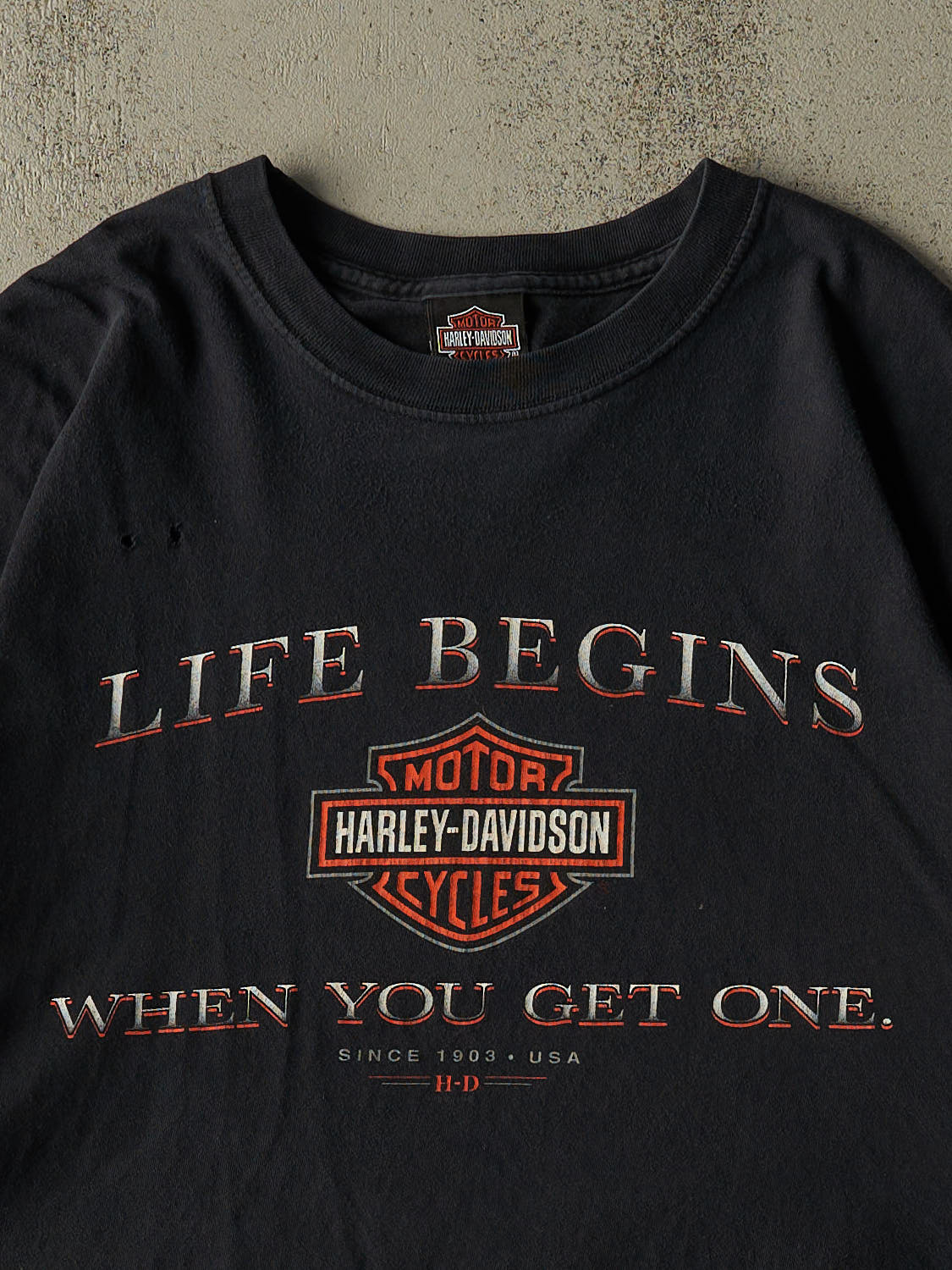 Vintage 03' Faded Black Harley Davidson Langhorne PA Tee (XXL/XXXL)