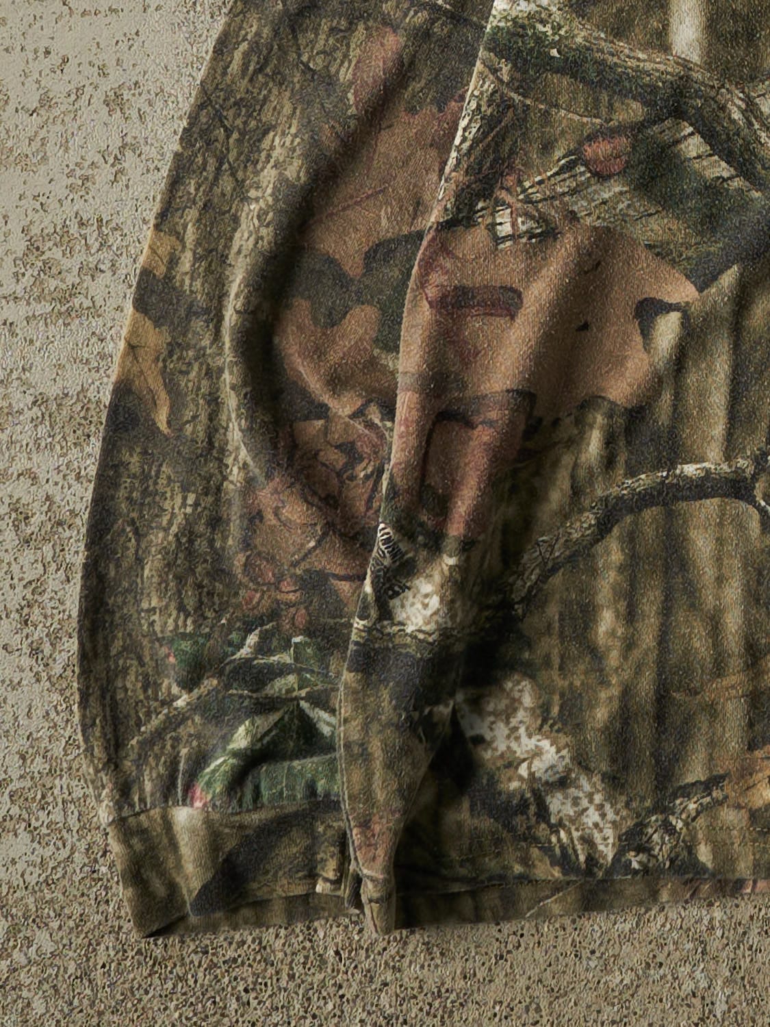 Vintage Y2K Camo Mossy Oak Long Sleeve (S/M)