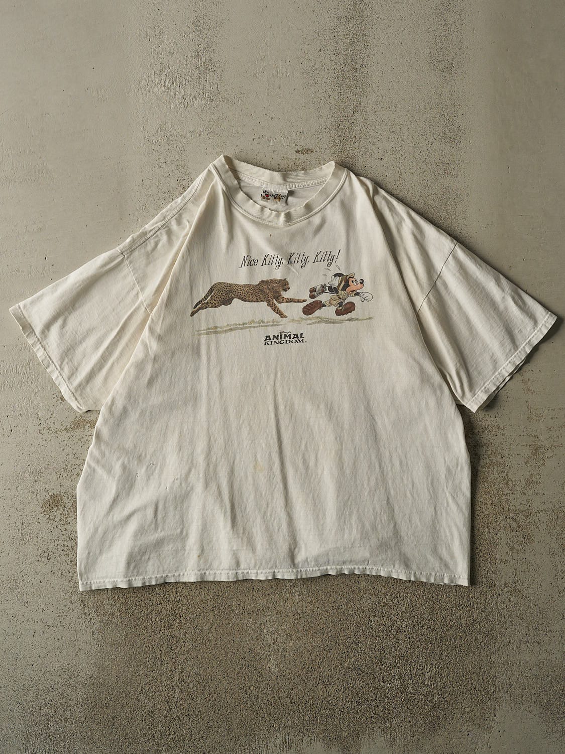 Vintage 90s Beige Disney World Animal Kingdom Tee (XL/XXL)