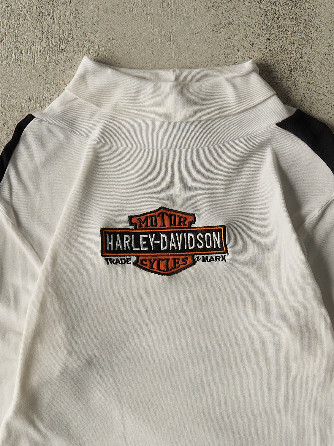Vintage 90s White Harley Davidson Pawtucket RI Turtle Neck Long Sleeve (XXS/XS)