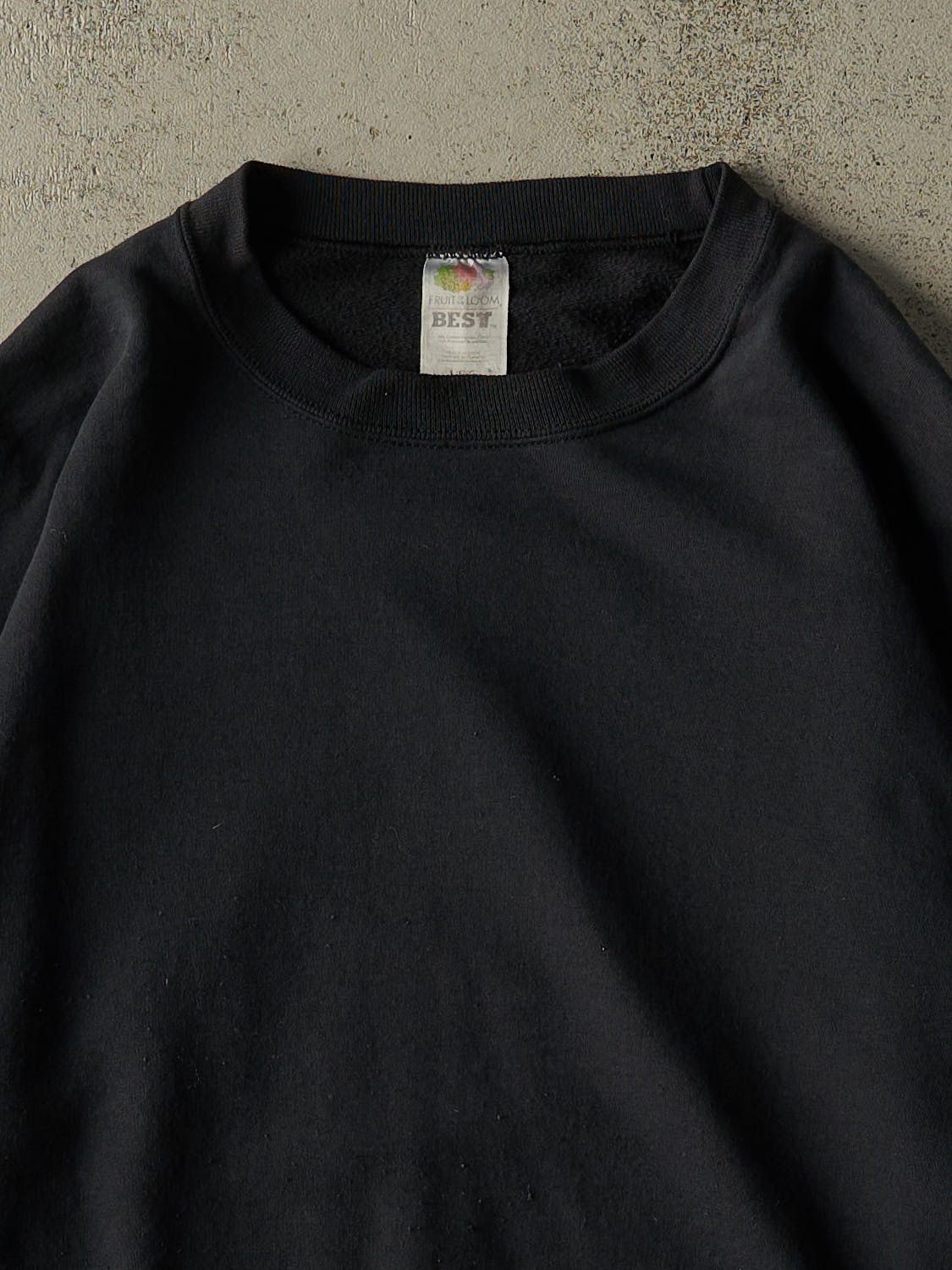 Vintage 90s Faded Black Blank Crewneck (L)