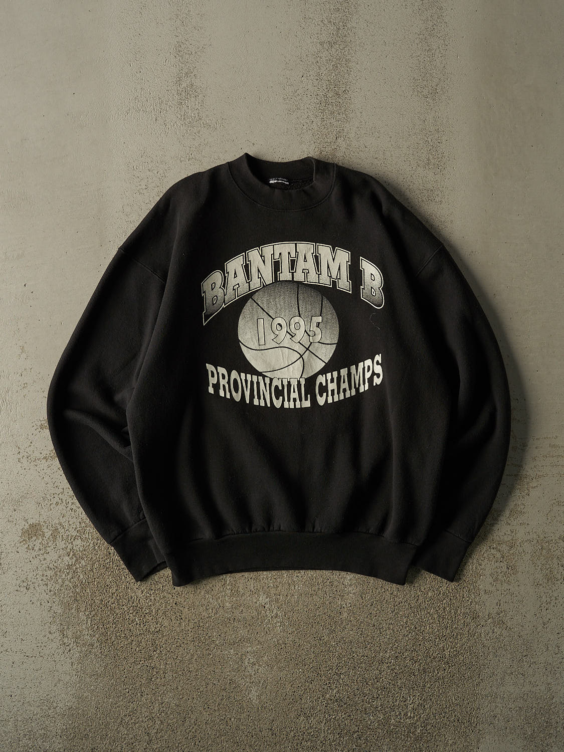 Vintage 95' Black Bantam Basketball Crewneck (XL)