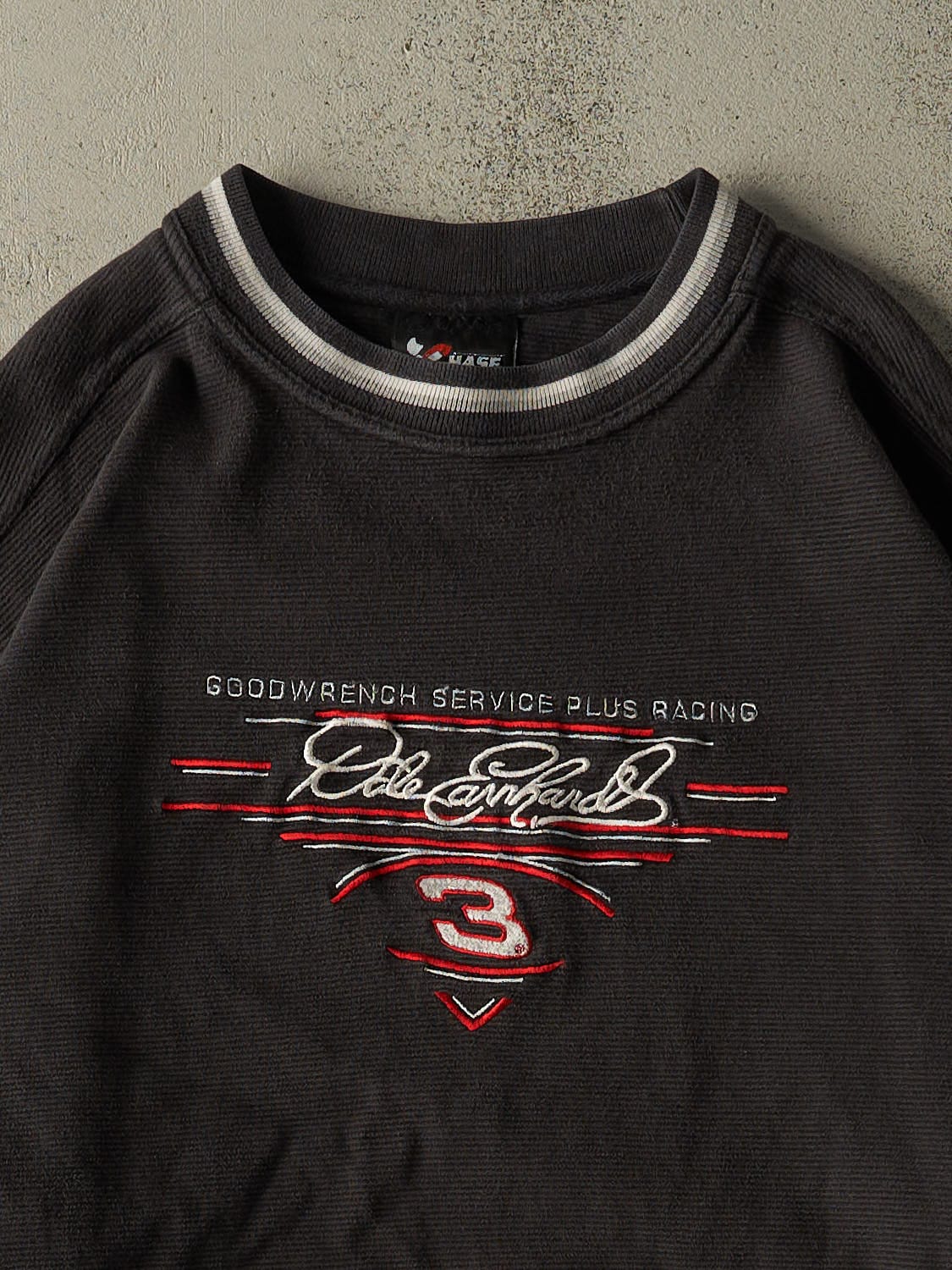 Vintage 90s Black Dale Earnhardt Embroidered Nascar Lightweight Crewneck (XL/XXL)