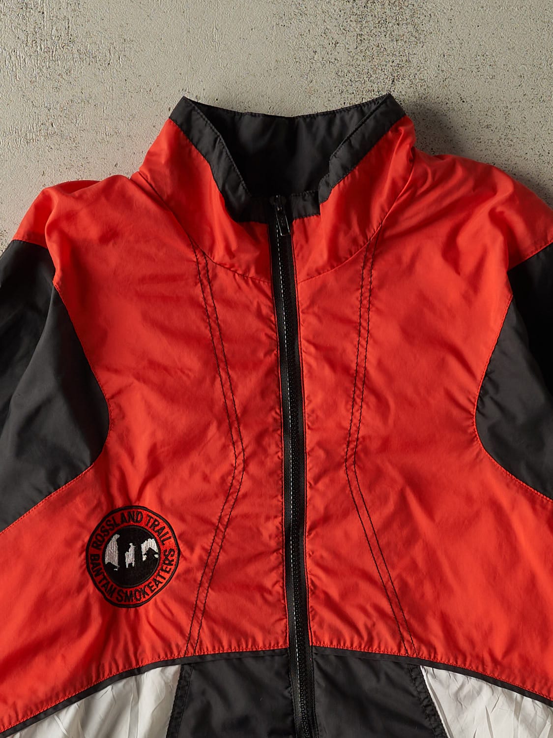 Vintage 90s Red, Black & White Nike Rossland Trail Windbreaker Jacket (XL/XXL)