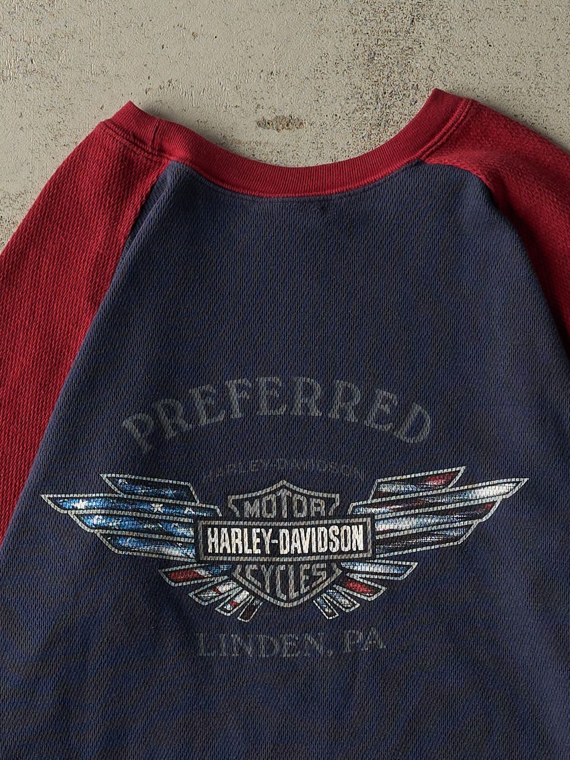 Vintage Y2K Navy Blue & Burgundy Harley Davidson Linden PA Long Sleeve (L/XL)