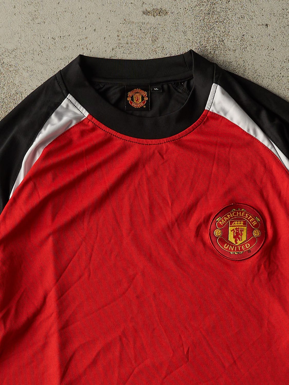 Vintage Y2K Red, White & Black Manchester United Jersey (L/XL)