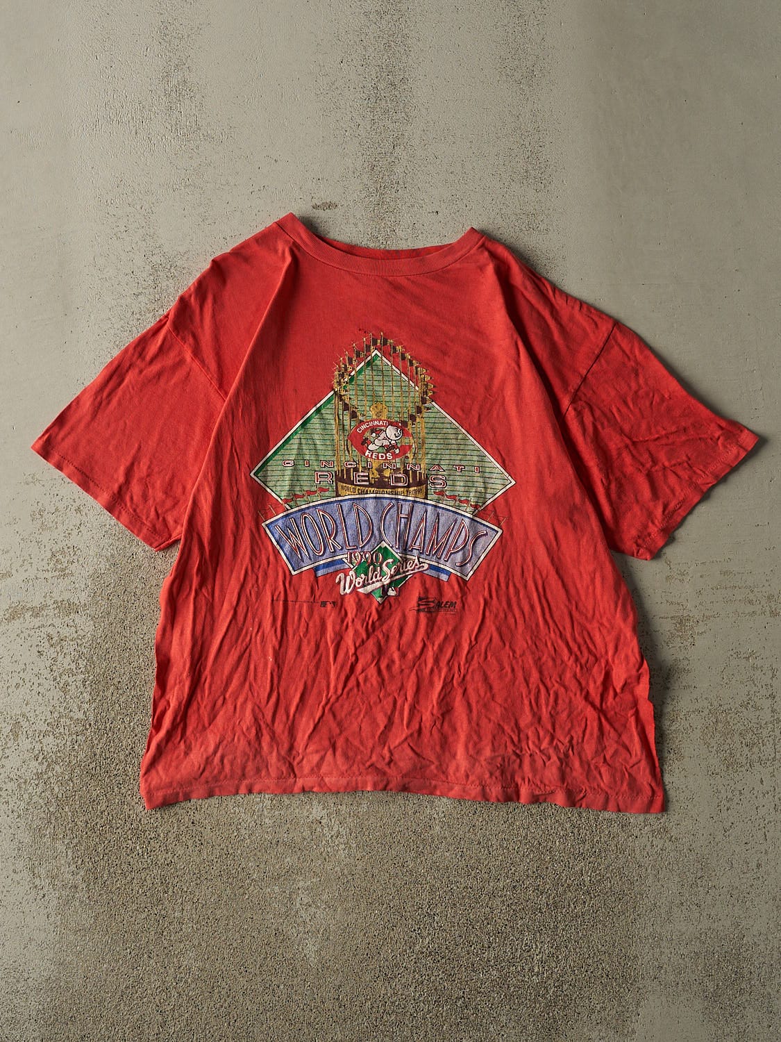 Vintage 90' Red Cincinnati Reds World Series Champions Tee (L/XL)