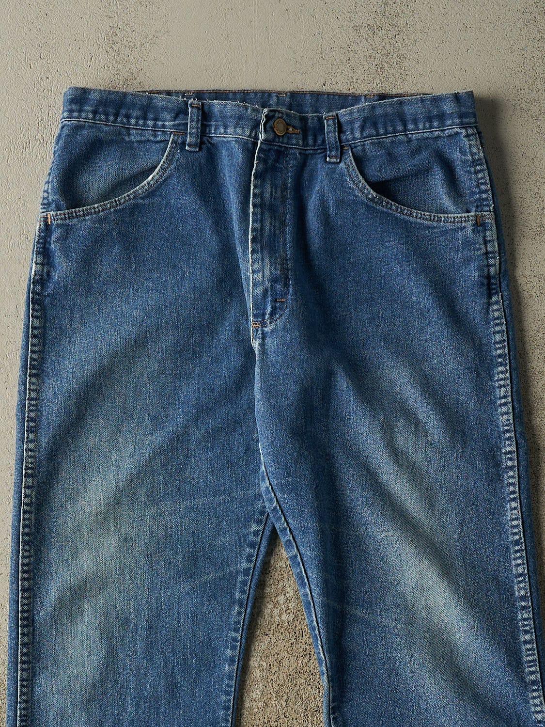 Vintage Y2K Dark Wash Wrangler Jeans (33x30)
