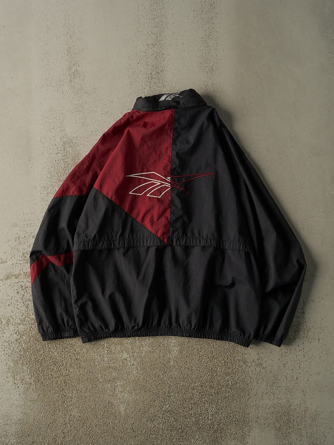 Vintage 90s Burgundy & Black Reebok Embroidered Windbreaker Jacket (L/XL)