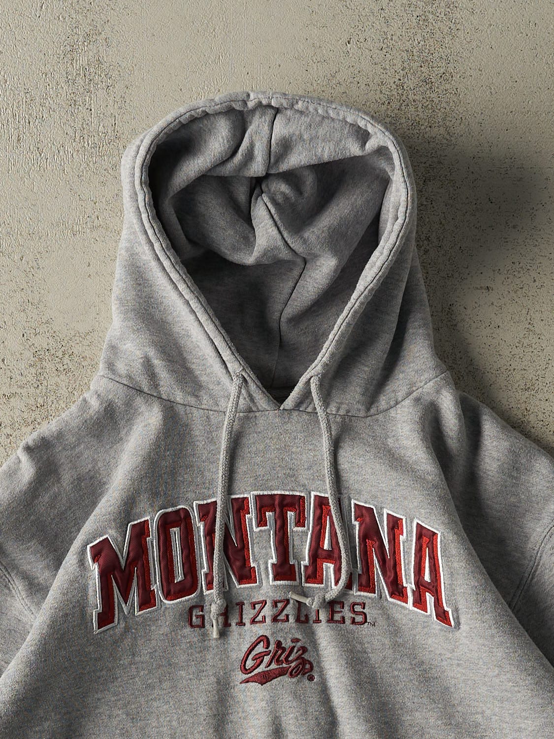 Vintage 90s Grey University of Montana Grizzlies Embroidered Hoodie (XS/S)