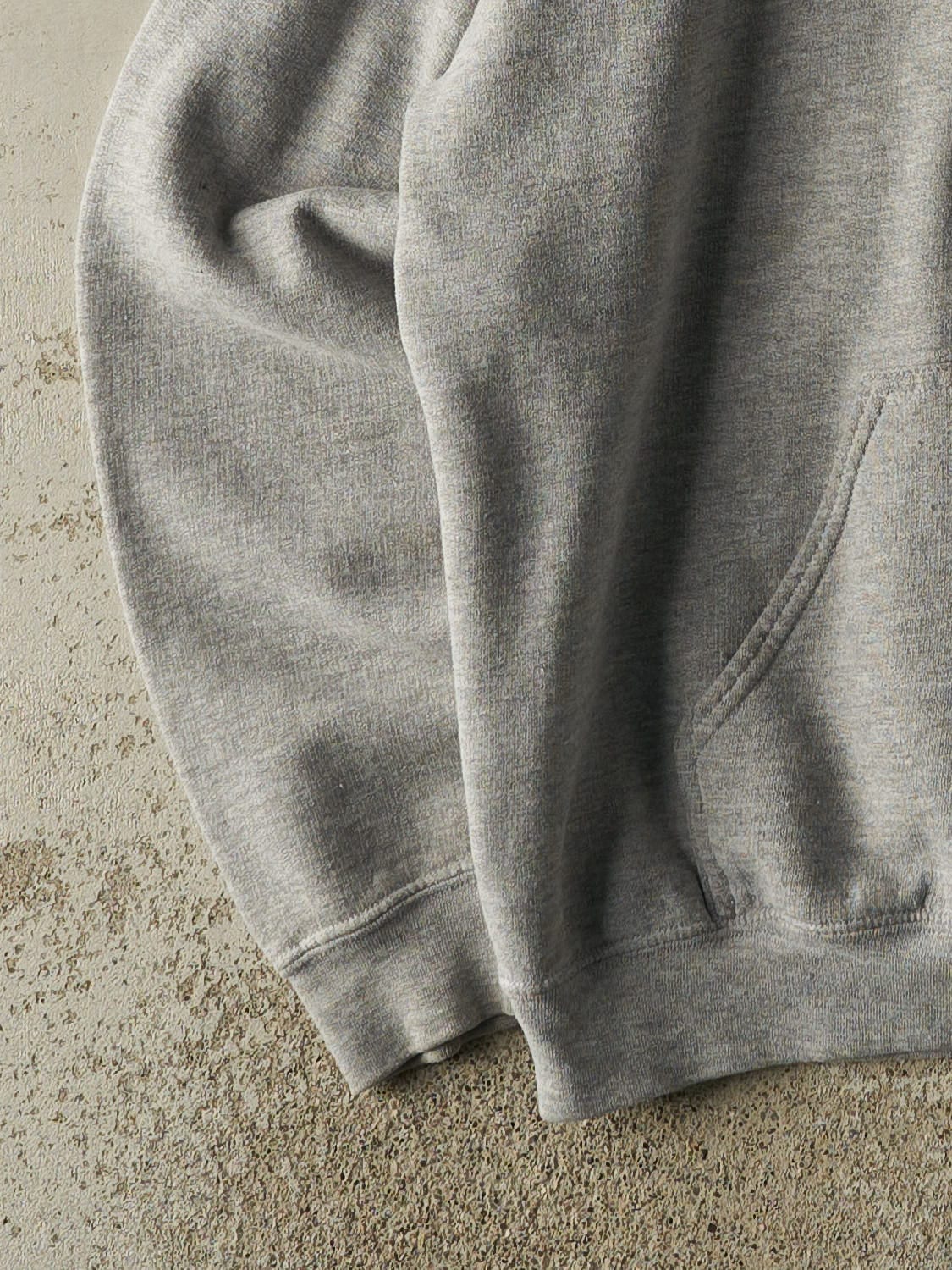 Vintage Y2K Grey McMaster University Hoodie (L)