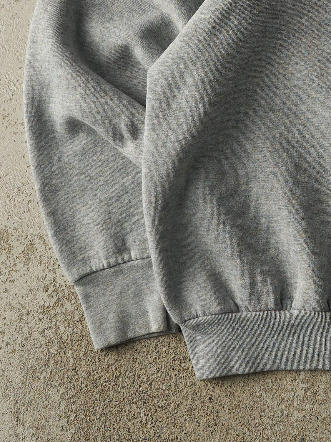 Vintage 90s Grey Canada Crewneck (L/XL)