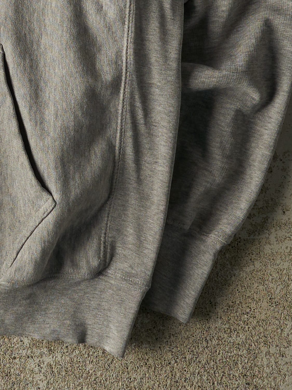 Vintage 90s Grey University of Michigan Embroidered Hoodie (XL/XXL)