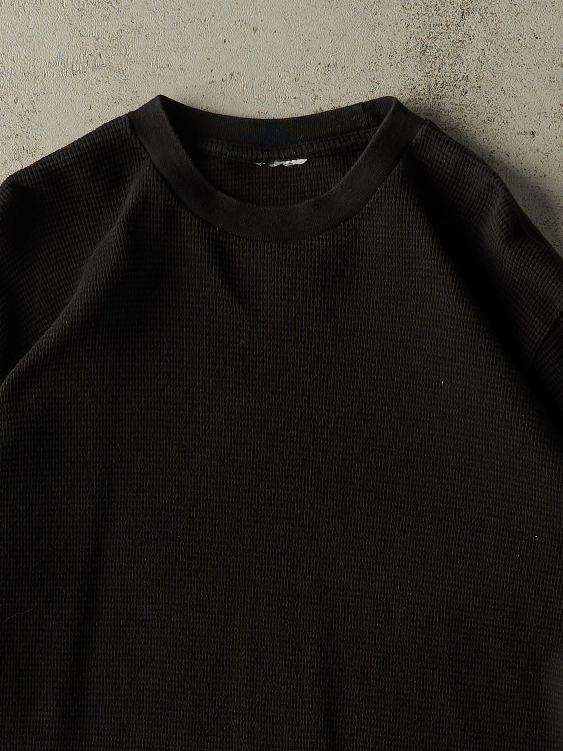 Vintage Y2K Black Blank Thermal Long Sleeve (L/XL)