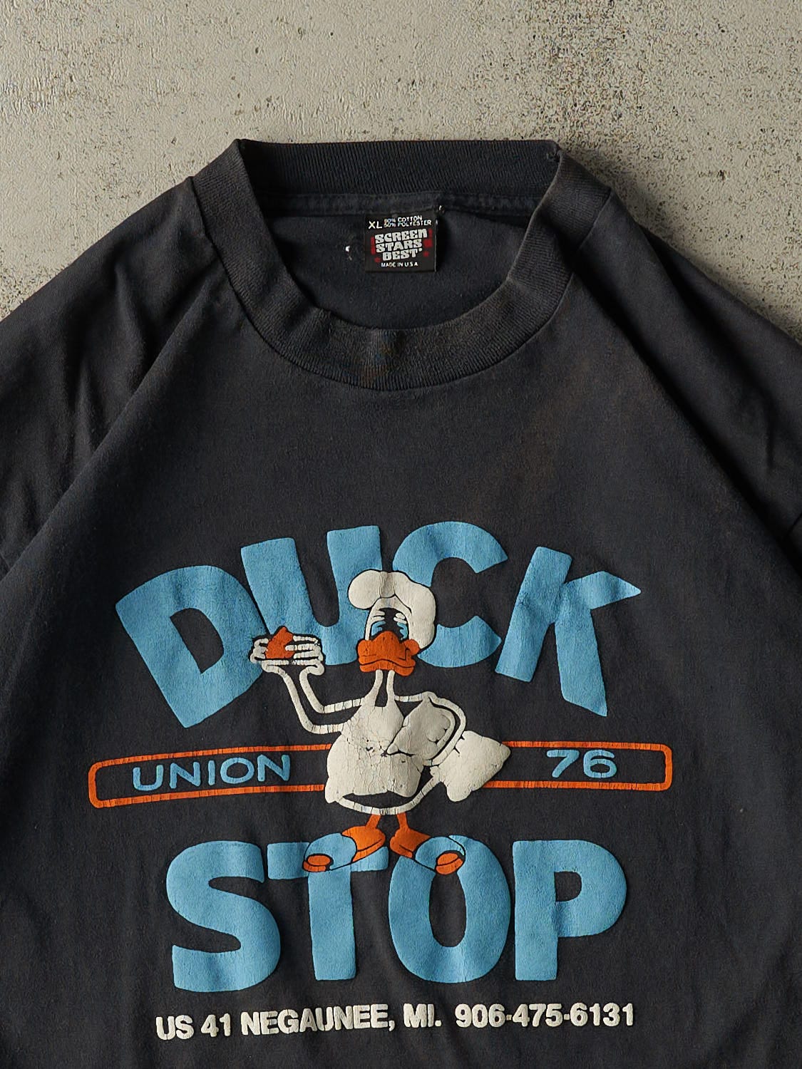 Vintage 90s Black Duck Stop Tee (L)