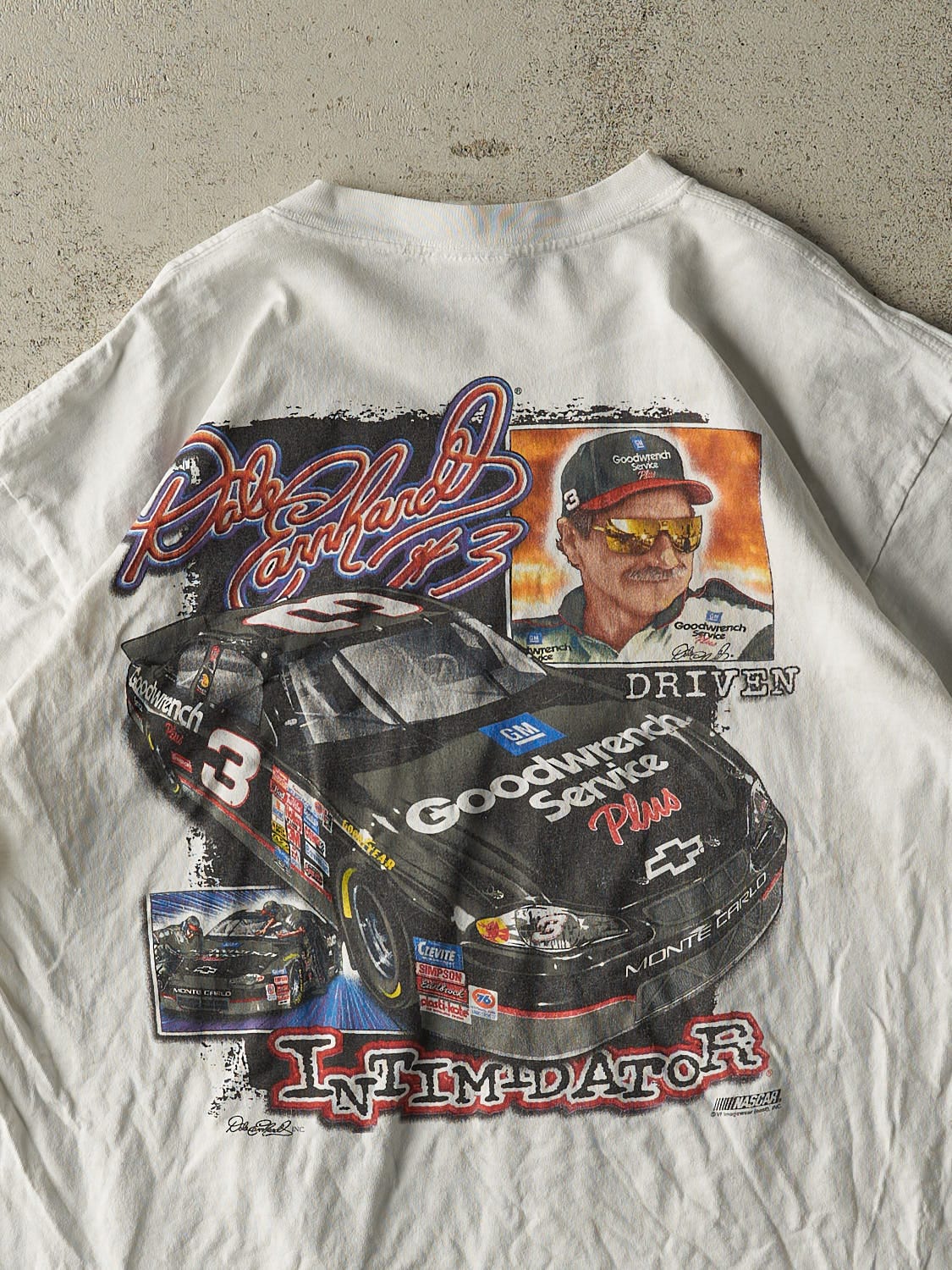 Vintage 90s White Dale Earnhardt Nascar Racing Tee (L)