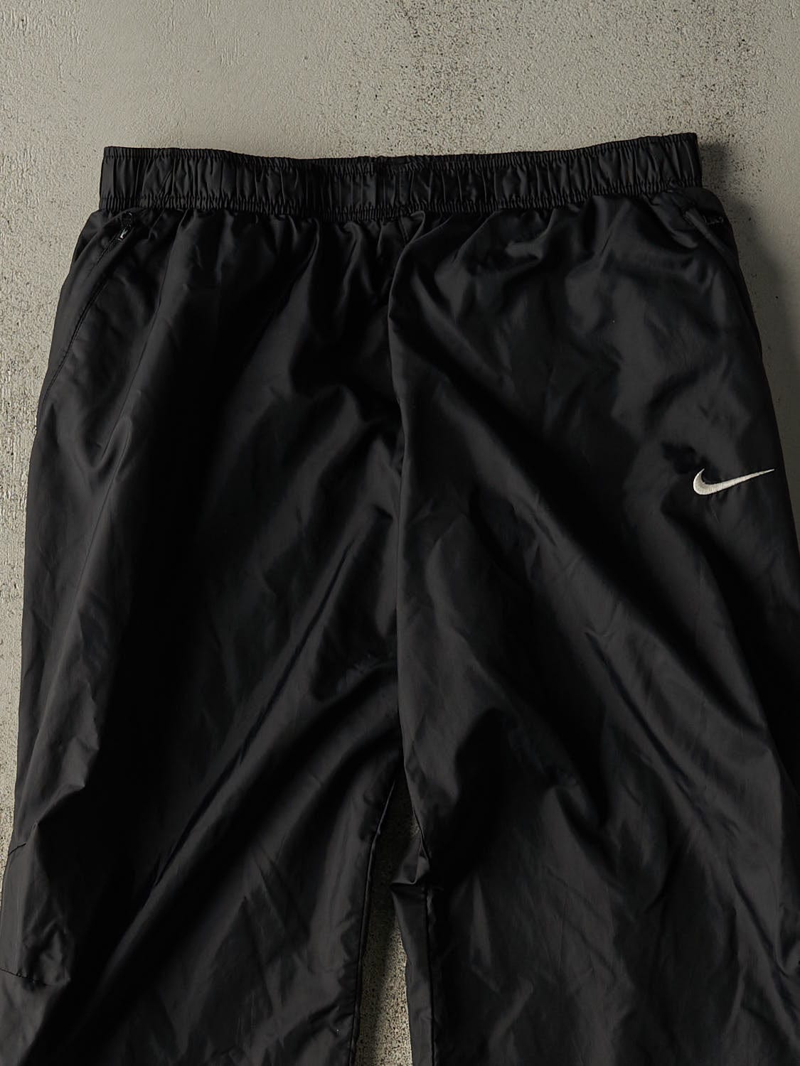 Vintage Y2K Black Nike Embroidered Track Pants (29x30)
