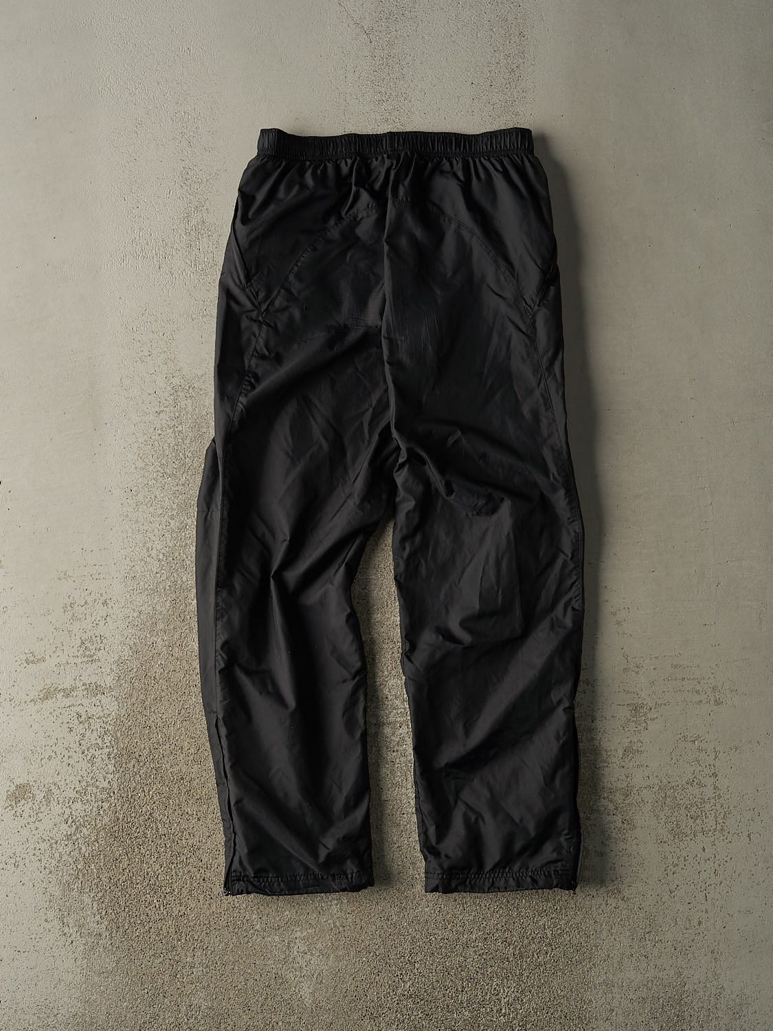 Vintage Y2K Black Nike Embroidered Track Pants (29x30)