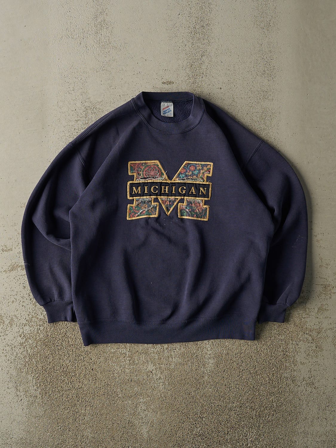Vintage 80s Navy Blue University of Michigan Embroidered Crewneck (M)