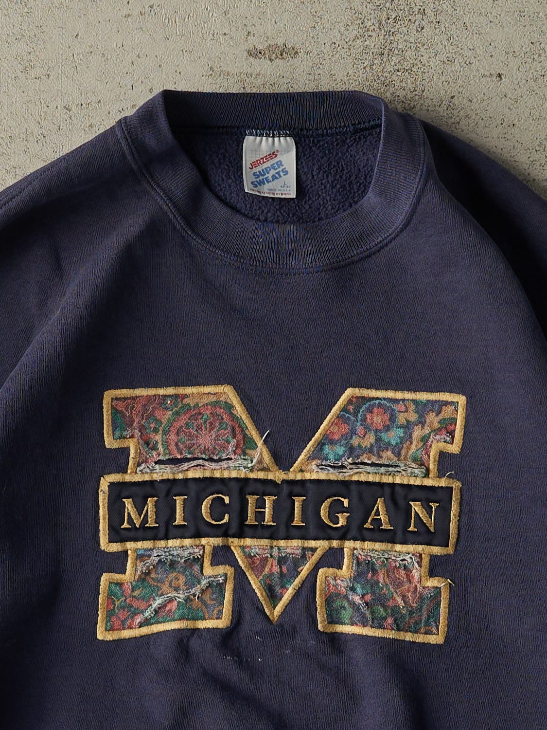 Vintage 80s Navy Blue University of Michigan Embroidered Crewneck (M)
