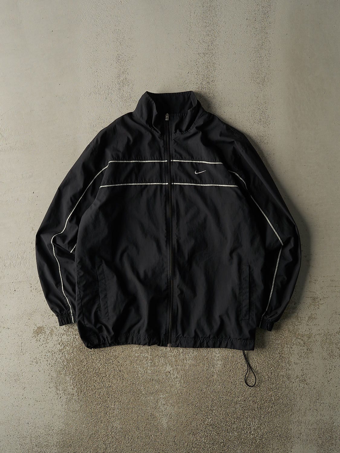Vintage Y2K Black Nike Embroidered Zip Up Windbreaker Jacket (L)
