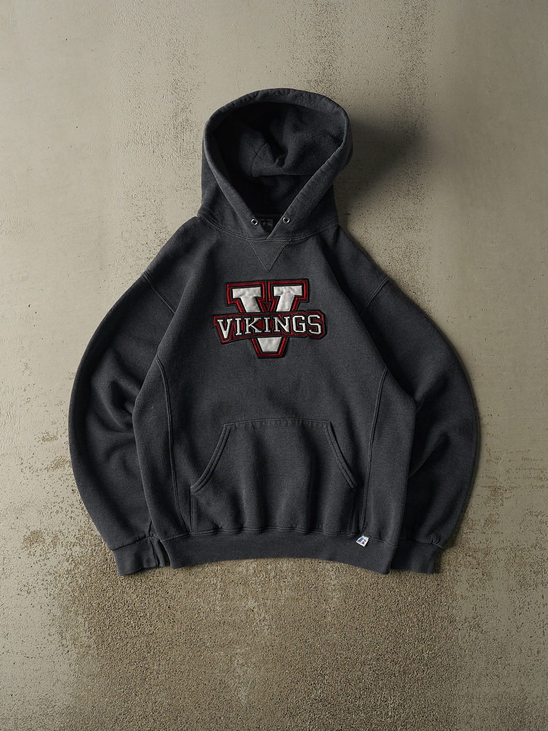 Vintage Y2K Charcoal Grey Russell Athletic Vikings Hoodie (S/M)