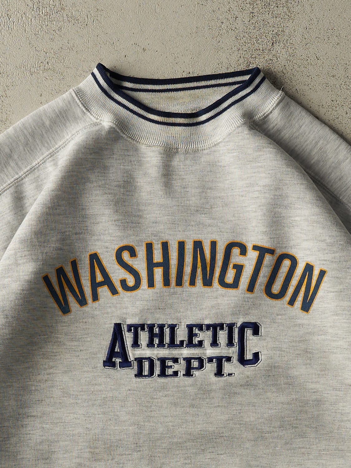 Vintage 90s Heather Grey Washington Athletic Dept Crewneck (XL/XXL)