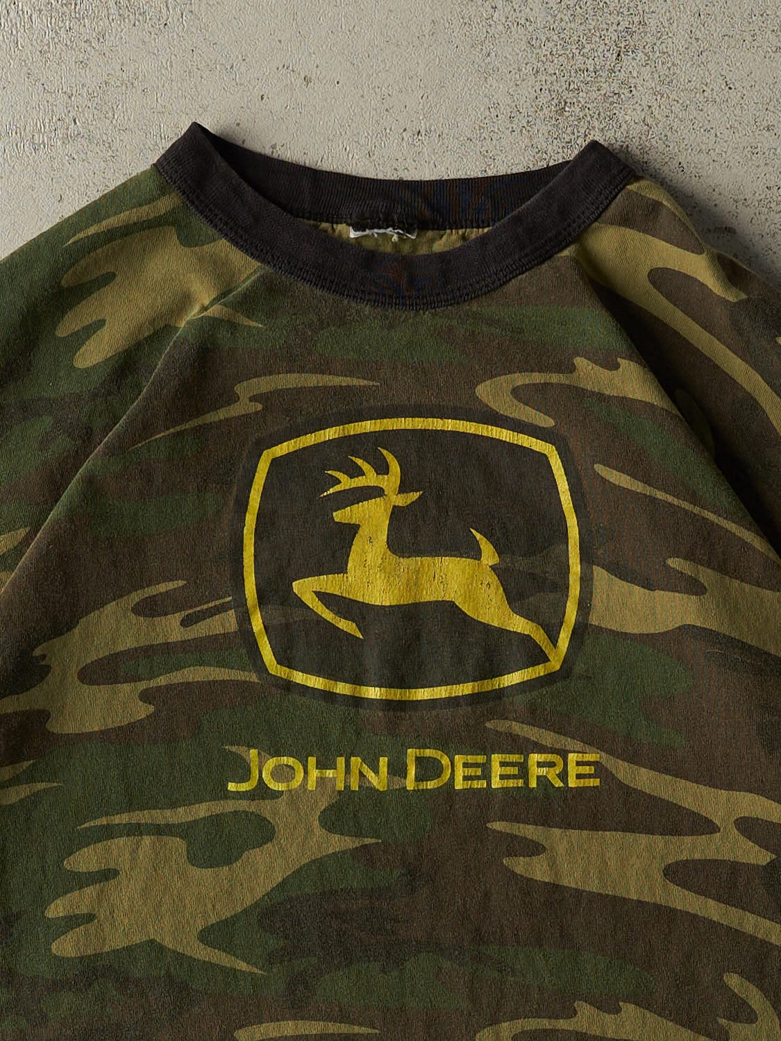 Vintage 90s Camo John Deere Tee (M/L)