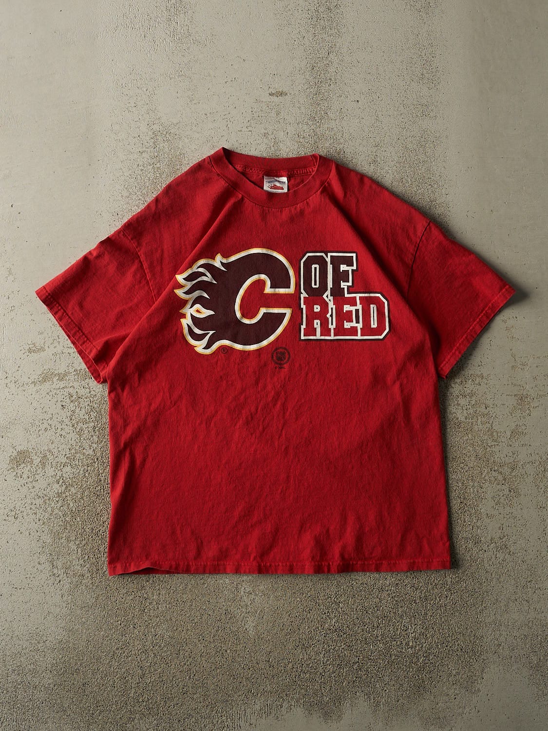 Vintage Y2K Red Calgary Flames "C Of Red" Tee (L/XL)