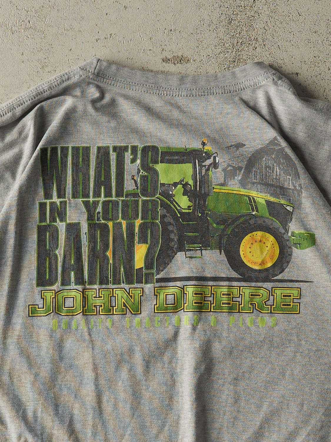 Vintage Y2K Heather Grey John Deere "Whats In Your Barn?" Tee (L/XL)