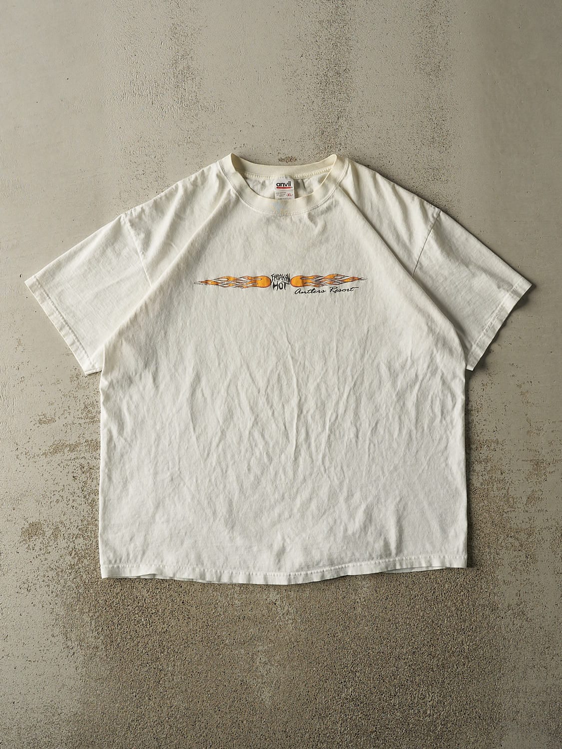Vintage 90s White Antlers Resort "Freakin' Hot" Tee (L/XL)