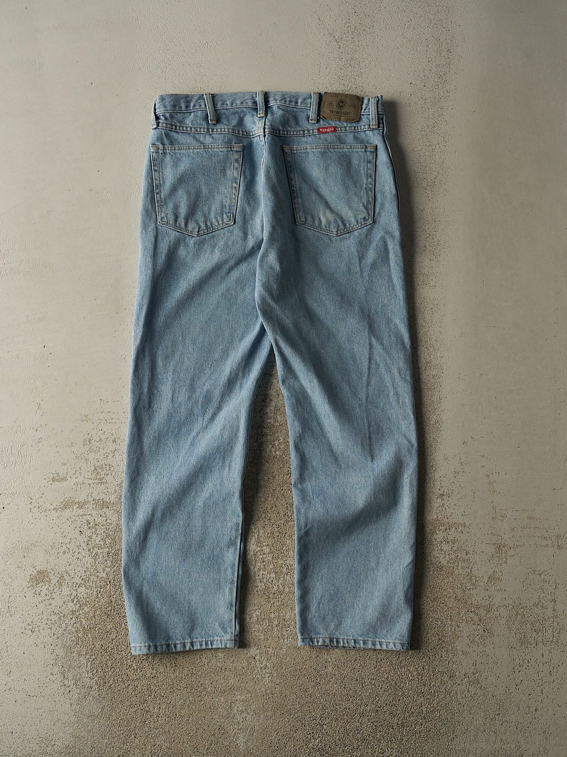 Vintage 90s Light Wash Wrangler Jeans (34x29.5)
