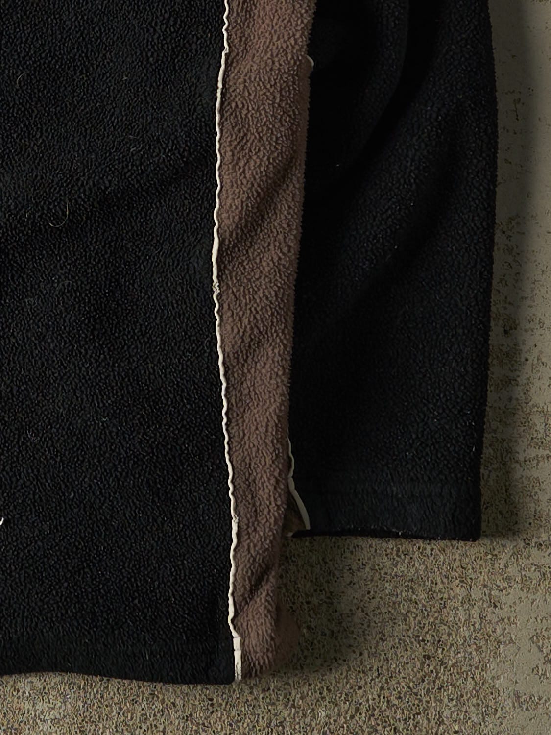 Vintage 90s Black Columbia Embroidered Fleece (L/XL)