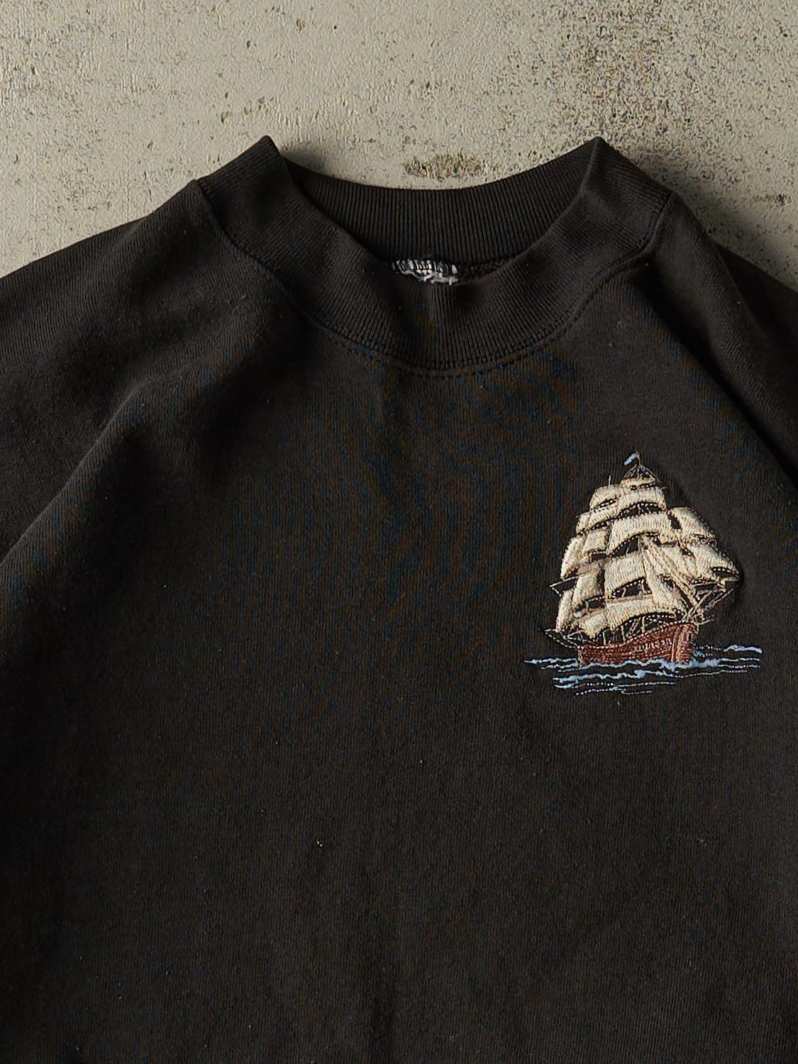 Vintage 90s Black Ship Embroidered Crewneck (L/XL)