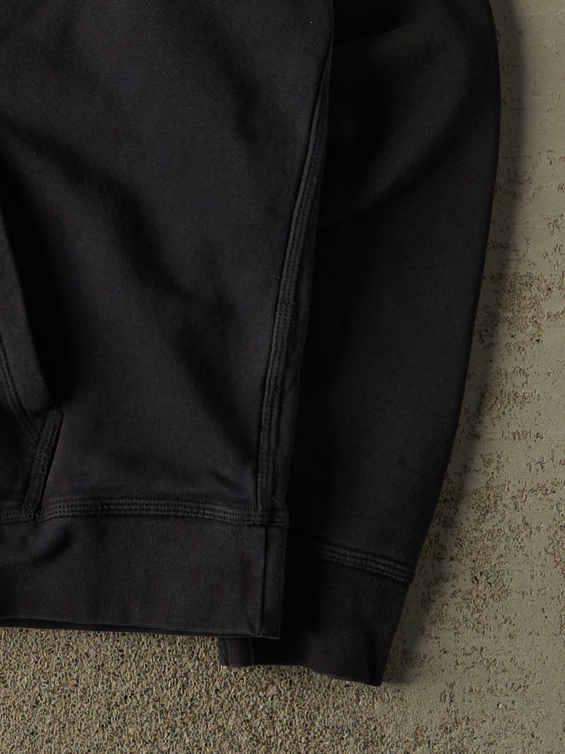 Vintage Y2K Black Nike Zip Up Hoodie (L/XL)