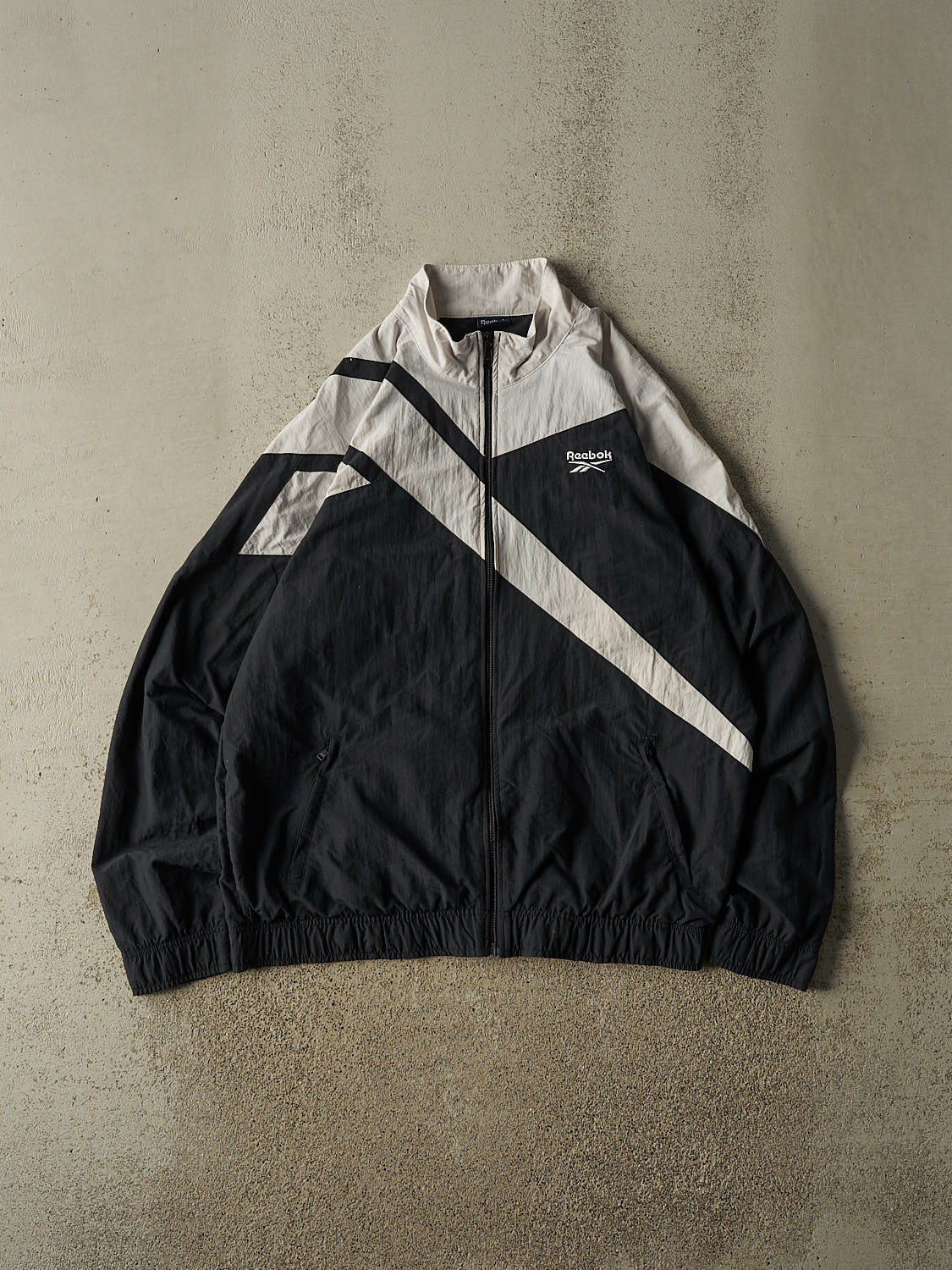 Vintage Y2K Black Reebok Windbreaker Jacket (XL)