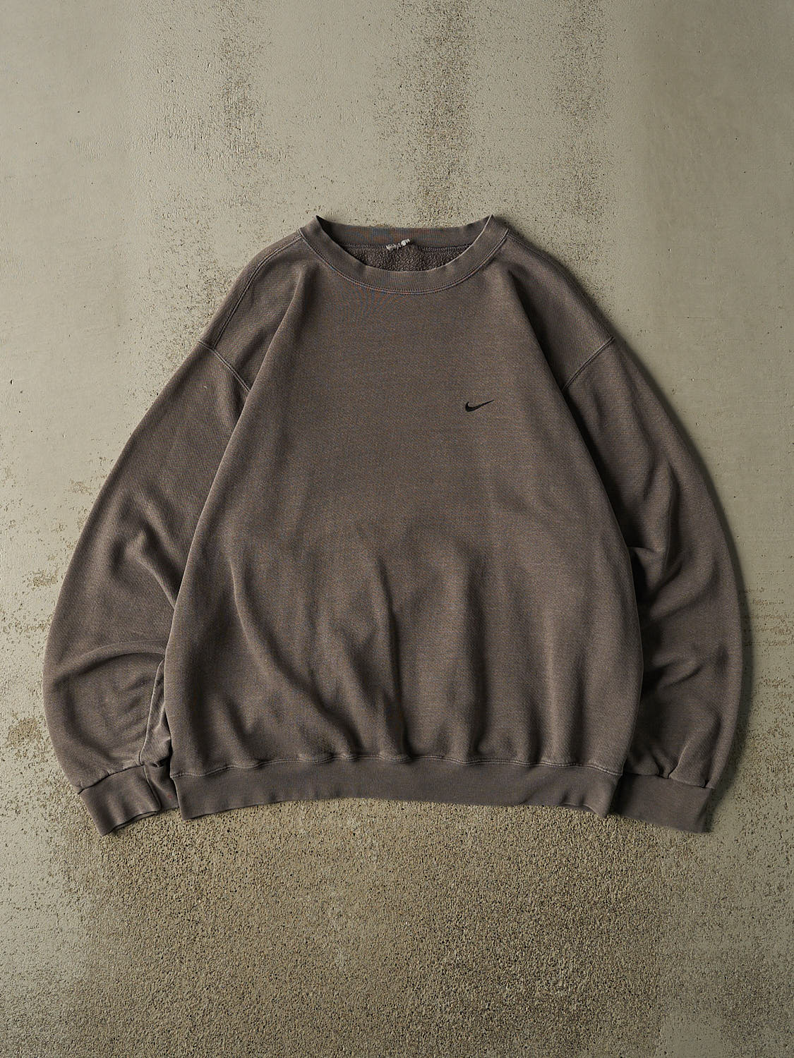 Vintage 90s Charcoal Grey Nike Embroidered Crewneck (XL/XXL)